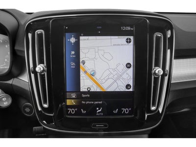 2020 Volvo XC40 Momentum